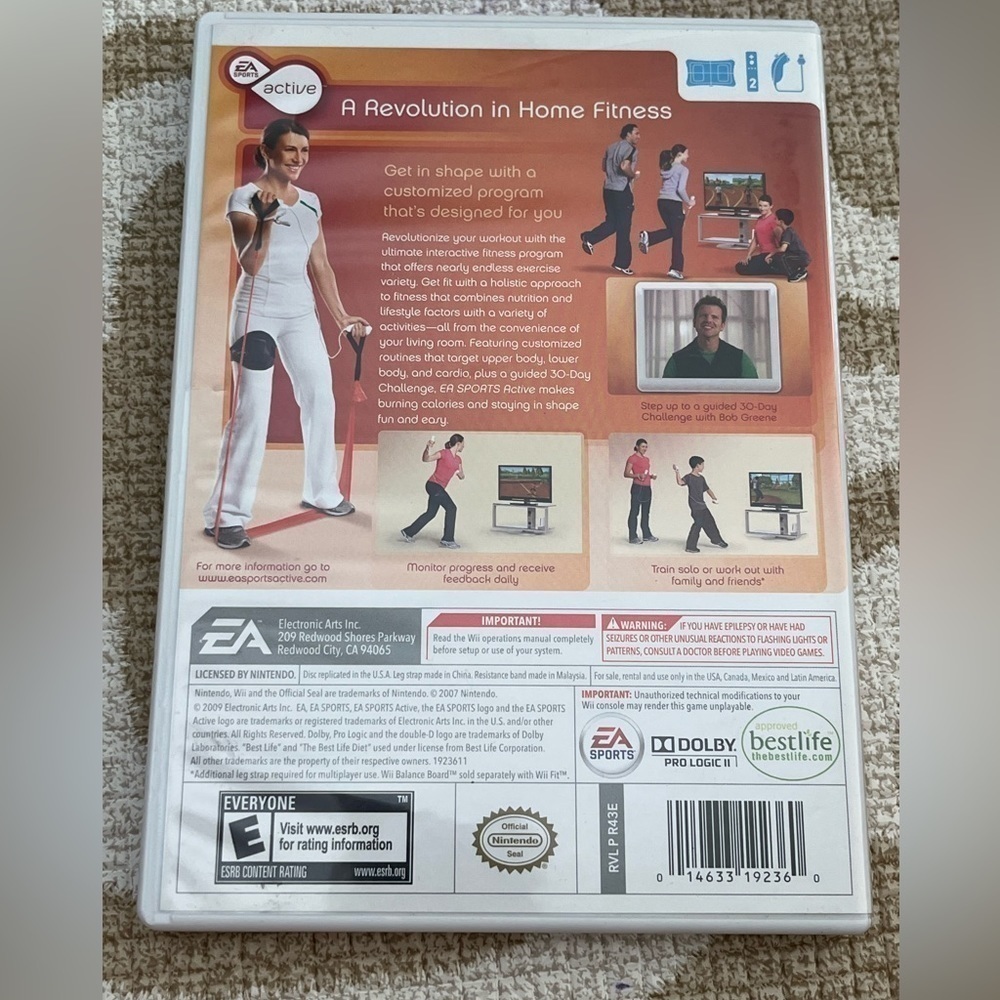 EA Sports Active Personal Trainer Wii game - Picture 3 of 3